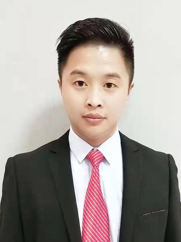 领衔主演 王彦刚